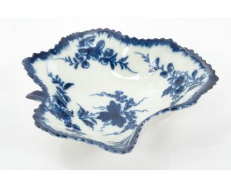 18th century Worcester blue and white leaf shaped and moulded pickle dish with floral decoration, blue crescent mark, circa 1