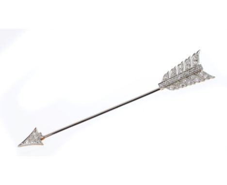 1920s diamond jabot pin in the form of an arrow, with single cut diamonds in millegrain setting, 75mm CONDITION REPORT In exc