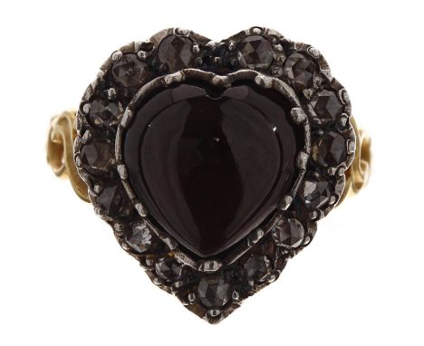 Attractive Victorian style 15ct heart shaped gold backed cluster ring, with a cabouchon garnet in a surround of rose-cut diam