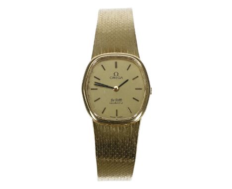 Omega Seamaster De Ville Quartz 18ct lady's wristwatch, reference no. 591.8730, gilded dial with hour baton markers, integral