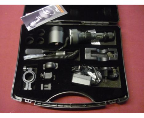 Boxed as new ex shop stock Tracer LED ray F900 focusable beam gun light kit, in box with charger and fittings 