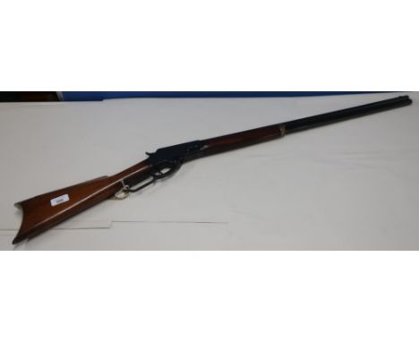 Marlin 320-40 of New Haven USA rifle with 27 1/4 inch octagonal barrel, marked with patent dates Marlin-Firearms Co, with und