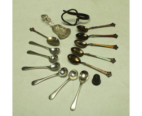 A set of six silver Old English pattern salt spoons, Elkington and Co, Birmingham 1967;  a caddy spoon, cast with vine, Birmi
