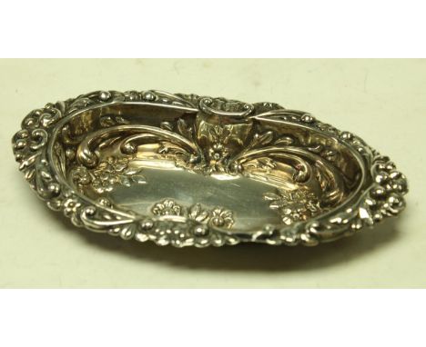 An Edwardian silver trinket tray, William Deakin, Birmingham 1904