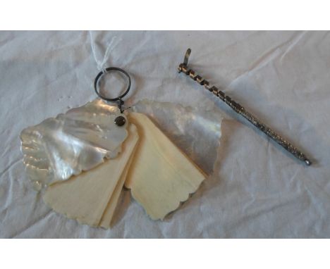 A late 19th/early 20th century mother of pearl covered Dance Card, having six inner ivory leaves (5cm x 3.5cm).