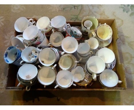 A large quantity of cabinet cups & saucers.