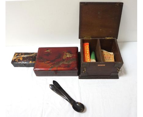 MIXED LOT OF COLLECTABLESincluding a lacquered box decorated with cranes, a Georgian ebony and brass parallel rule, a brass g