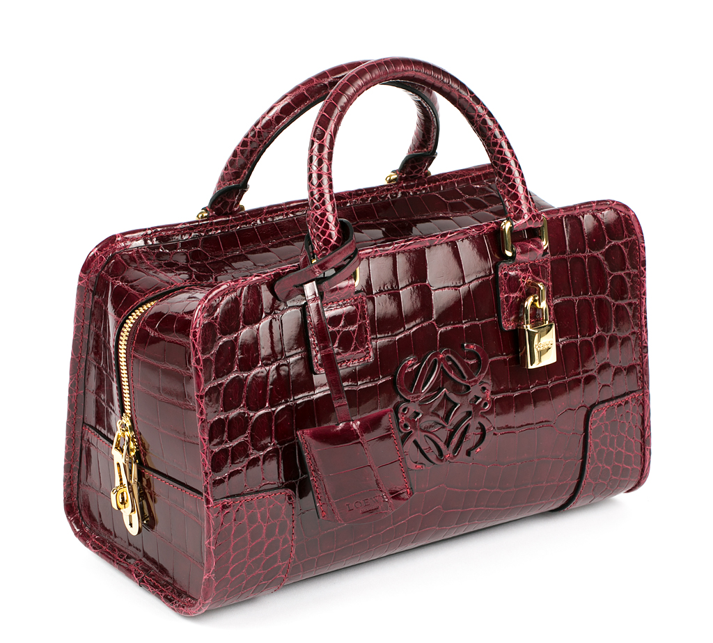 A burgundy crocodile leather Loewe handbag, "Amazona" model, from 2015