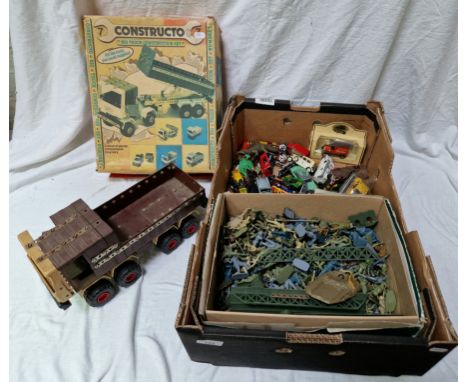 A box of vintage toys to include assorted diecast vehicles, plastic toy soldiers and a Constructo big truck construction set 