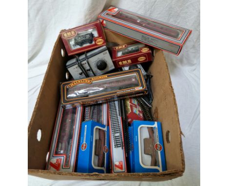 A box of assorted 00 gauge model railway items to include boxed rolling stock (Lima,Airfix,Mainline), track and control units