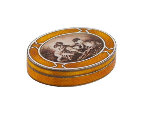 Silver snuff box, oval in shape, aristocratic proportions and spectacular coloring. With fine, delightful enamel grisaille, p