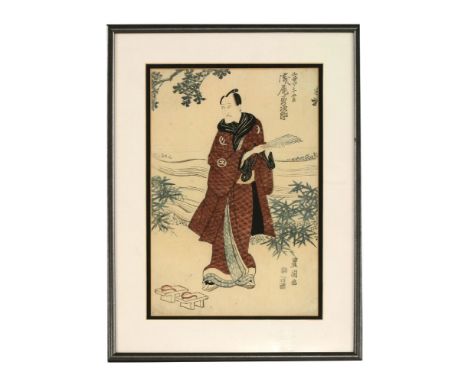 Toyokuni, oban, a print of a gentleman wearing a gown with the katakana yu mon, staring wide-eyed, holding a fan