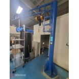 Gorbel 250-Lb Swing Arm Jib Crane