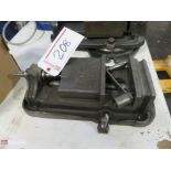 L-W Chuck Machinist Vise