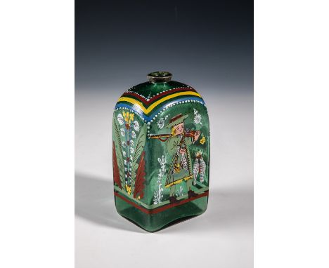 Rechteckflasche mit Jäger Böhmen oder Franken, dat. 1706 Grünes Glas mit leicht hochgestochenem Boden und Abriss. Auf Wandung