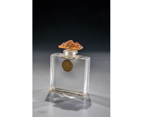 Flakon ''Fleurs de France'' René Lalique für d'Orsay, Wingen-sur-Moder, 1920 Farbloses Glas, in die Form gepresst, Stöpsel br