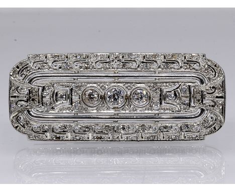 Art Deco Brosche mit 3 Altschliff-Diamanten und ca. 64 kleine Altschliff-Diamanten und Diamantrosen zus. ca. 1 ct, um 1925. 5