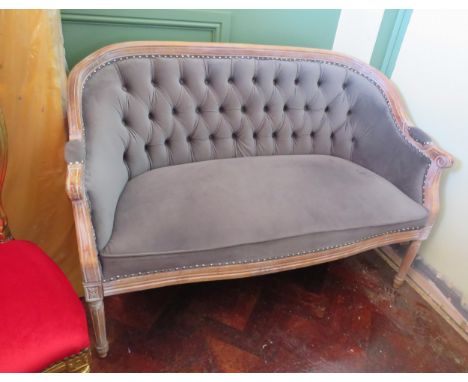 Two seater chesterfield style shabby chic sofa, 33" tall, 49" long &amp; 25" wide. Slightly wonky on one leg. 