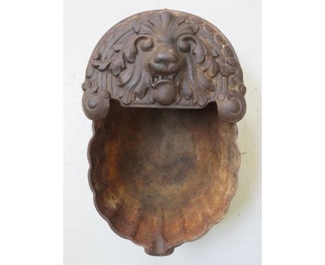 Antique Cast Iron Slipper Bath/Planter. Lions Head decoration