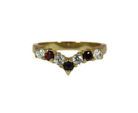 9ct Yellow Gold CZ Set Wishbone Ring. Finger size 'Q'  3.0g 