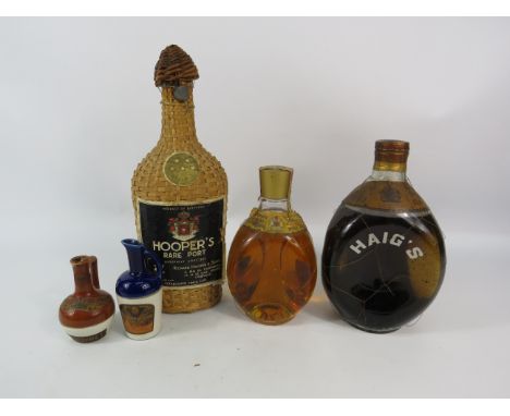 Vintage bottles of Haigs dimple whiskey and Hoopers port all full, plus 2 empty ceramic liqour bottles.