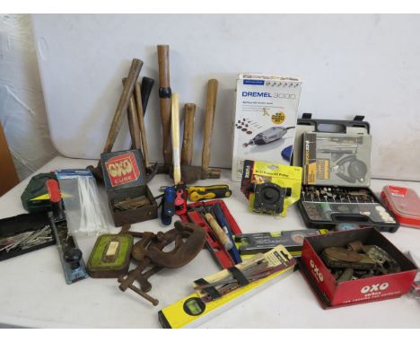 Large selection of tools to include Dremmel with accessories. See photos. 