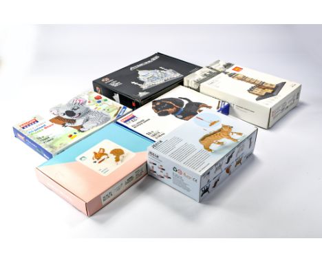 A group of 6 Lego-type construction kits. Comprising animal and architectural themes. All appear used but complete. 