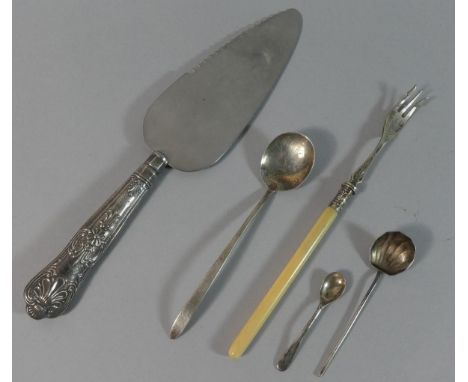A Silver Handled Kings Pattern Cake Slice, Silver Spoon, Silver Pickle Fork, Sterling Silver Salt Spoon and One Other 