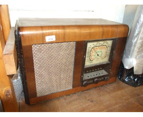 VINTAGE COSSOR RADIO SOLD AS COLLECTORS / DISPLAY ITEM