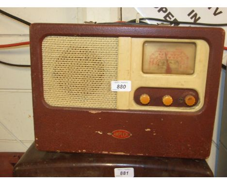 VINTAGE AMPLION RADIO SOLD AS COLLECTORS / DISPLAY ITEM