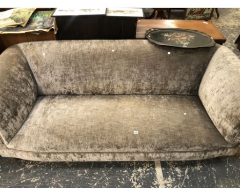 A VICTORIAN STYLE CHESTERFIELD SOFA. W 222 D 91 H 76cms