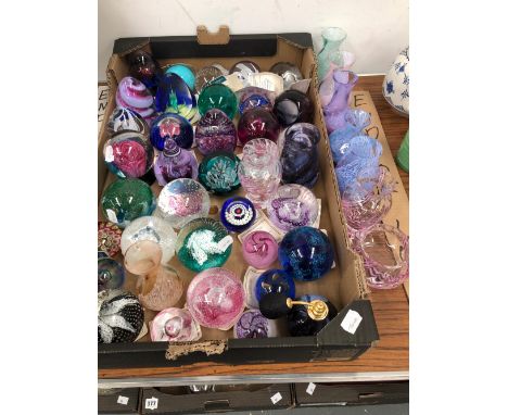CAITHNESS AND OTHER GLASS PAPERWEIGHTS TOGETHER WITH SOME ART GLASS VASES