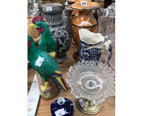 A PAIR OF CHINESE COCKEREL FIGURES, A PAIR OF ORANGE LUSTRE VASES, A BRASS TABLE LAMP, A WESTERWALD AND ANOTHER JUG