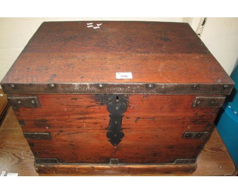 Vintage oak metal banded trunk or box of small proportions with metal loop carrying handles. (B.P. 21% + VAT) 