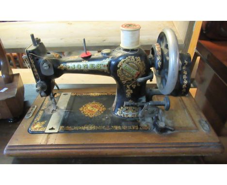 Vintage Jones sewing machine in fitted case. (B.P. 21% + VAT) 