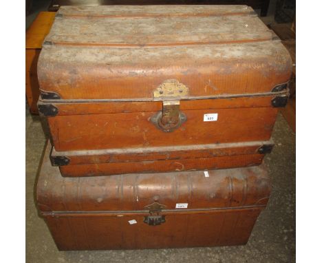 Two similar vintage tin trunks. (2)(B.P. 21% + VAT) 
