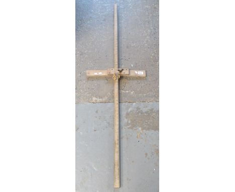 Cowley automatic surveyors level with tripod and measuring gauge. (B.P. 21% + VAT) 