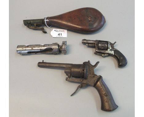 Small Belgian rim fire pistol with folding trigger and wooden grips (antique firearm, no licence required). A small plated me