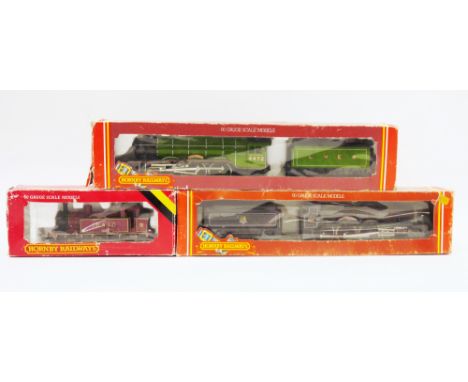 Three boxed Hornby 00 gauge locomotives to include R.380 BR 4-6-0 loco 'Clevedon Court', R.322 LNER Class A3 loco 'Flying Sco