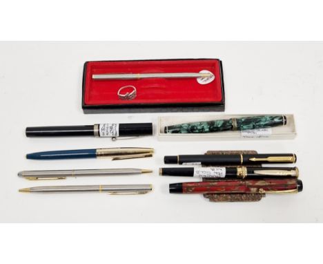 Collection of pens including Conway fountain pen with 14k gold nib, Sheaffer fountain pen, Parker fountain pen, two further f