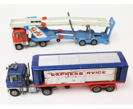 Corgi Toys Articulated Trailor and Carrimore Mark IV Transporter