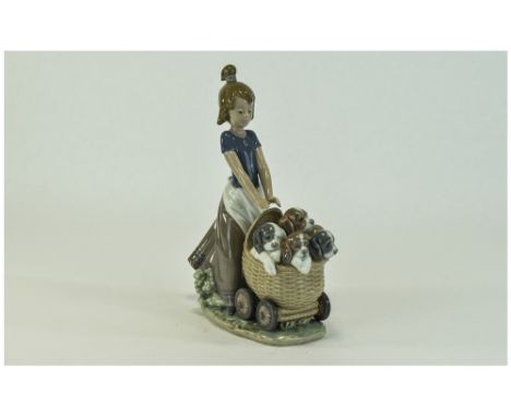 Lladro Figure '  Litter of Fun ' Model Num 5364. Issued 1986 - Retired. Height 9 Inches. Mint Condition. 