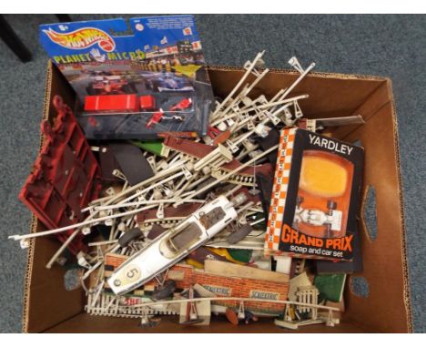 Vintage Scalextric - a quantity of vintage Scalextric scenics, people and fencing also included in the lot is a Schuco BMW Fo