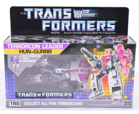 Boxed Hasbro G1 Transformers Terrorcon Leader ‘Hun-Gurr’ 1986 issue, transforms from two headed monster to robot and back! In