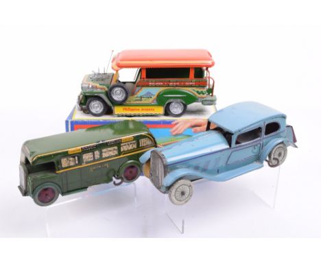 Wells tinplate clockwork Coupé and Green Line bus, light blue with red lining, driver, Balloon Tyres, luggage compartment to 