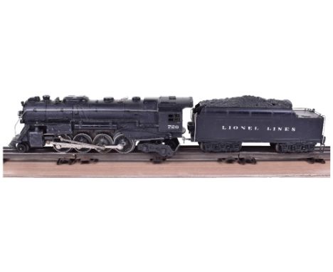 Lionel (post-war) 726 2-8-4 Berkshire type locomotive and tender, engine with Baldwin Disc embossed wheels, 2426W Lionel Line