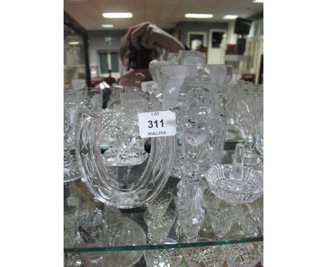 A MISCELLANEOUS COLLECTION OF WATERFORD GLASS to include model of dolphin, lidded bowl etc