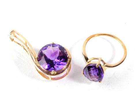 A 9 carat gold amethyst ring finger size P and a 9 carat gold amethyst pendant, 7.2g gross (2)