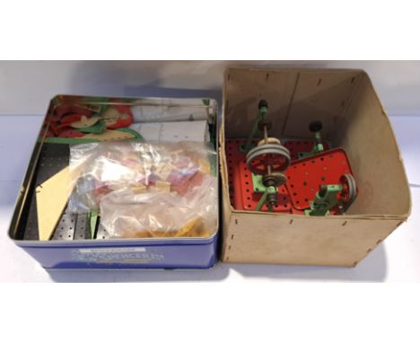 Bayko &amp; Meccano, a unboxed Group of Construction Toys. Although unchecked for completeness condition appears Fair Plus to