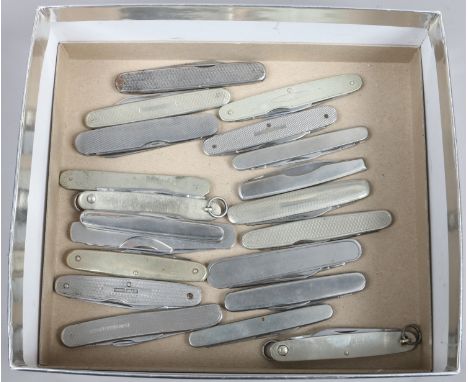 Twenty folding pen knives, some with engine turned engraving.